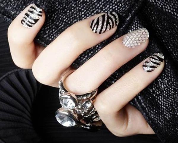 black zebra over silver scales nails