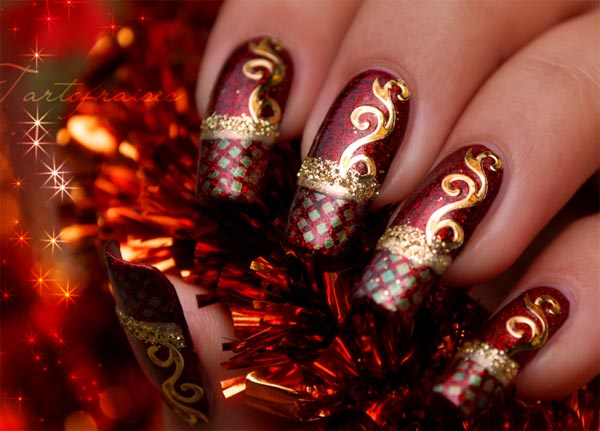 christmas baubles nails