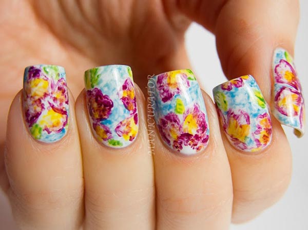 freehand artistic flowers spring summer nails