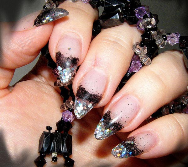 glitter black gradient stiletto halloween nails