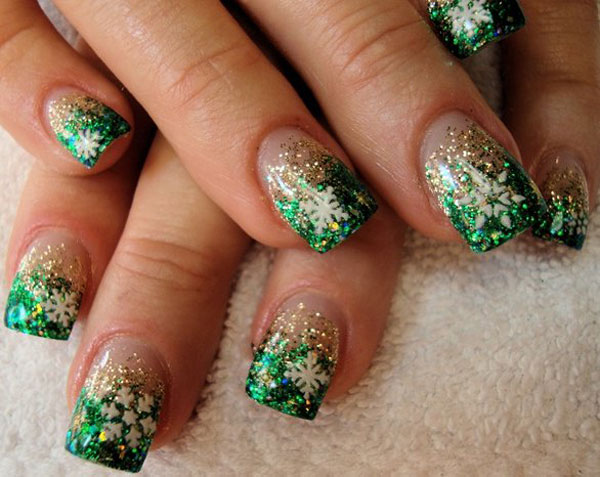 glitter gradient snowflakes nails