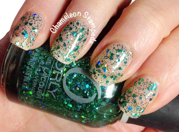 green glitter Christmas nails