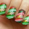 green red snowflakes christmas nails