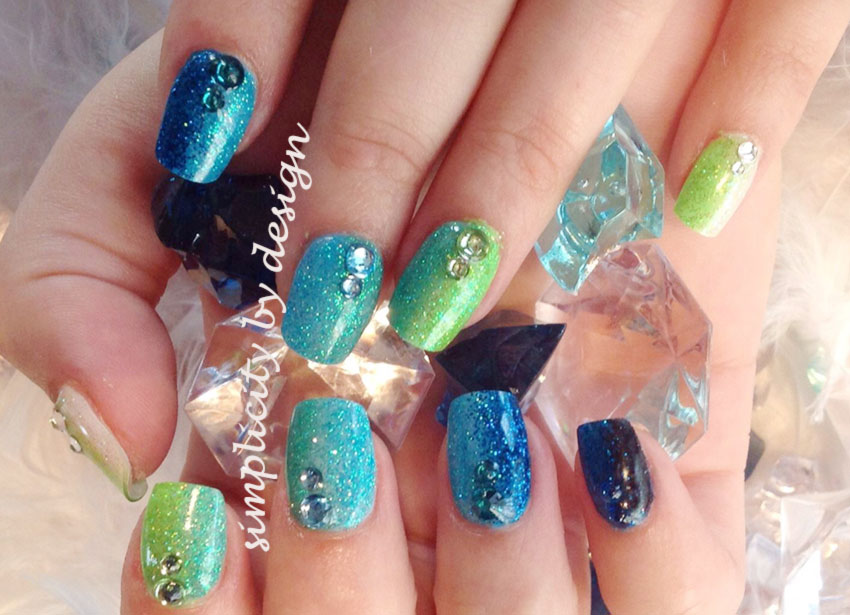 green turquoise spring gradient rhinestones nails