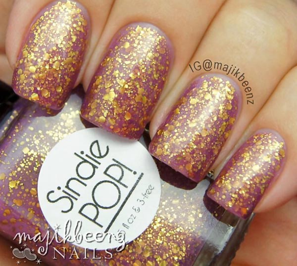 majikbeenz gold glitter on lilac fall nails