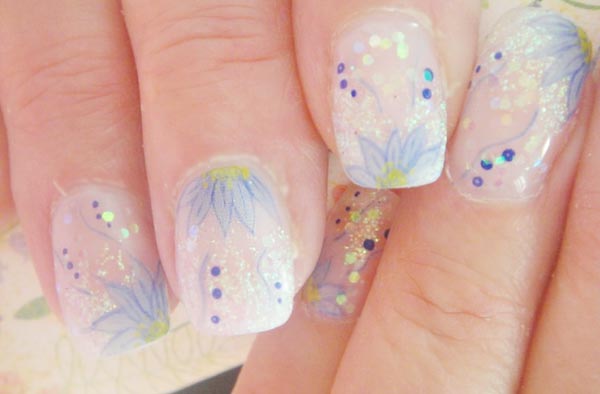 transparent blue flowers glitter spring nails