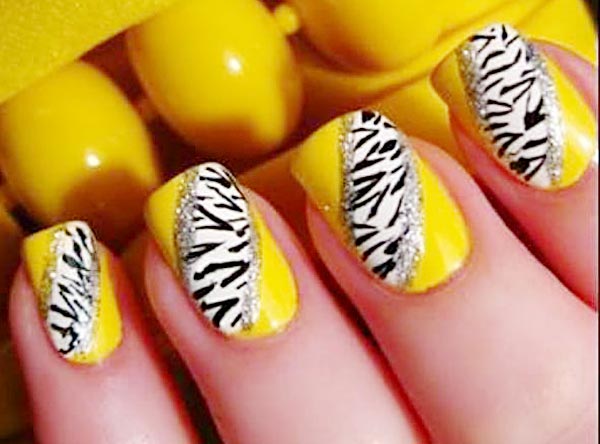 zebra on bright yellow nails